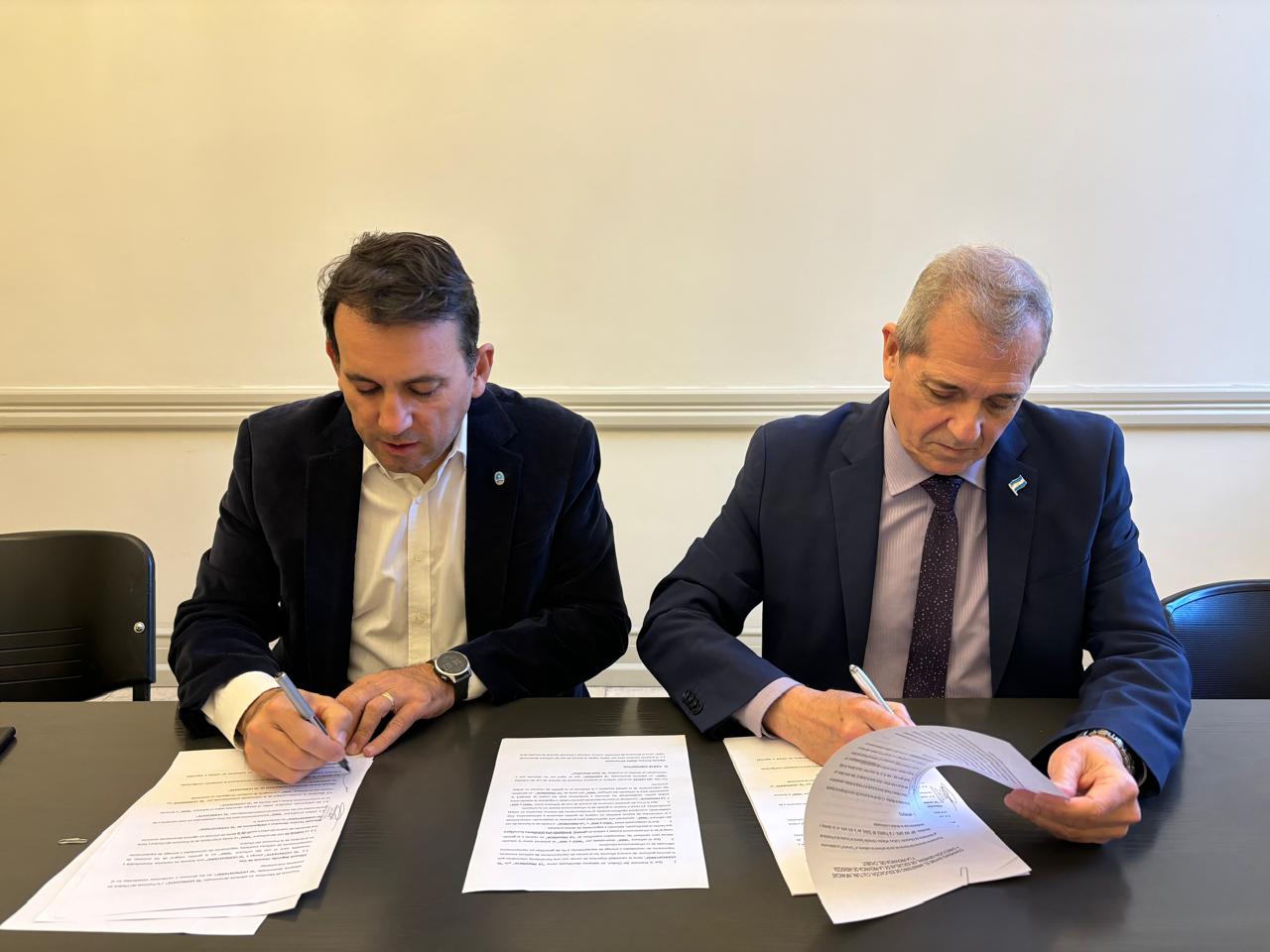 Chubut y Mendoza firmaron un convenio para fortalecer el desarrollo del “Sistema de Incidencias Escolares”