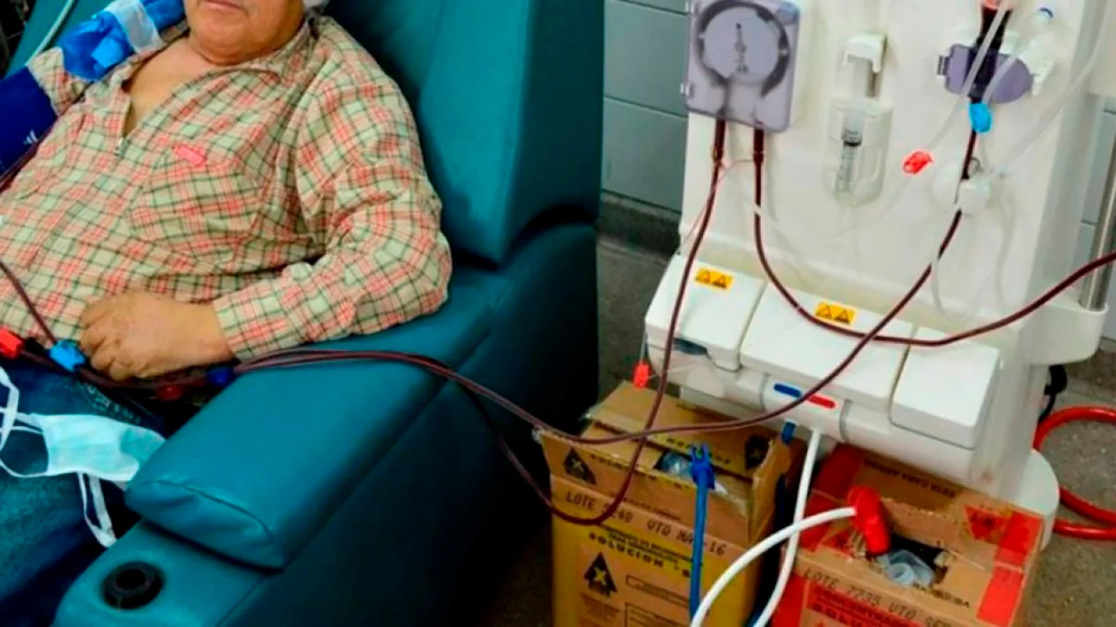 Alerta para electrodependientes: El Gobierno de Milei eliminó el mecanismo para garantizarles el servicio