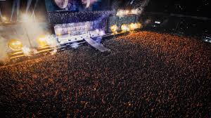 Wos compartió en redes sociales la versión en vivo de “La cochería” grabado en su show en Racing