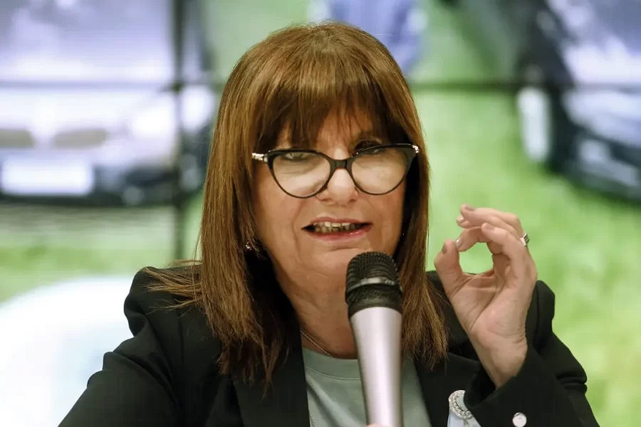 Patricia Bullrich les prohibió a todos los funcionarios de Seguridad hablar del caso Loan