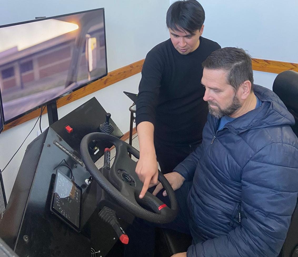 Trelew: El municipio y CELTAP apuntan a la profesionalización del rubro del transporte