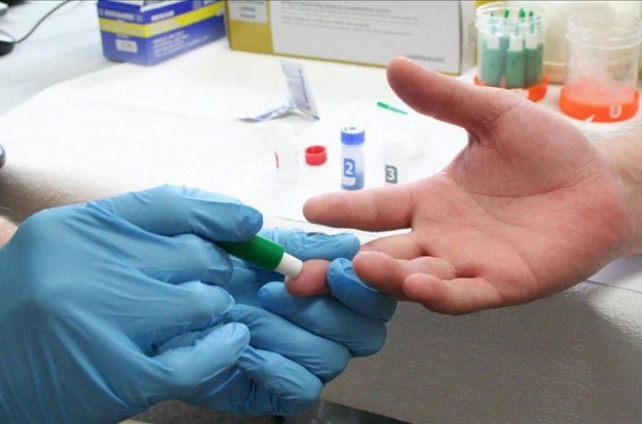 Torres presentará un proyecto de ley para mejorar la respuesta al VIH, infecciones de transmisión sexual, hepatitis virales y tuberculosis