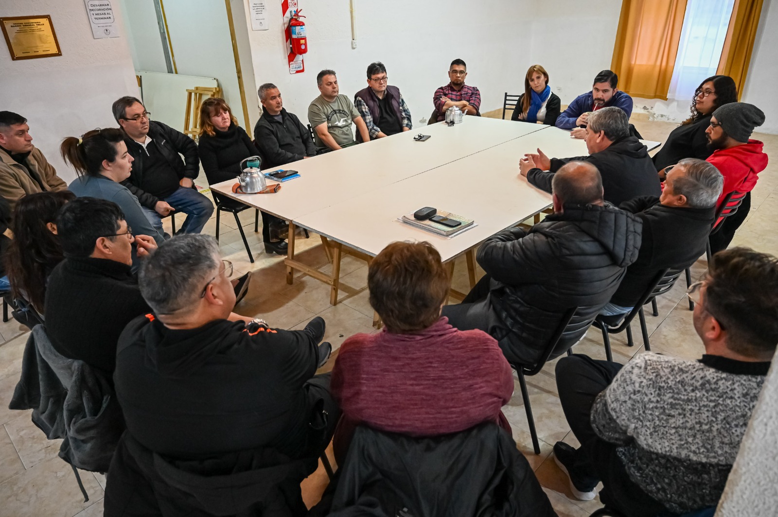 Presidentes de las Vecinales de Rawson piden respuestas a Cooperativa por falta de luminarias