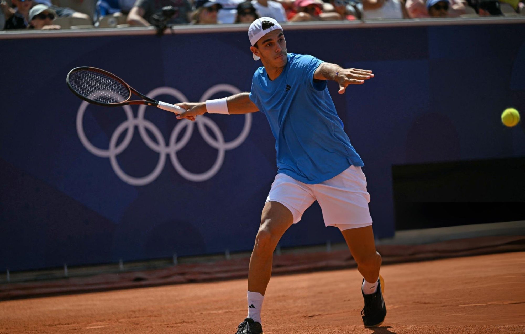 Cerúndolo dio el golpe ante Humbert y avanzó a octavos de final en los Juegos Olímpicos