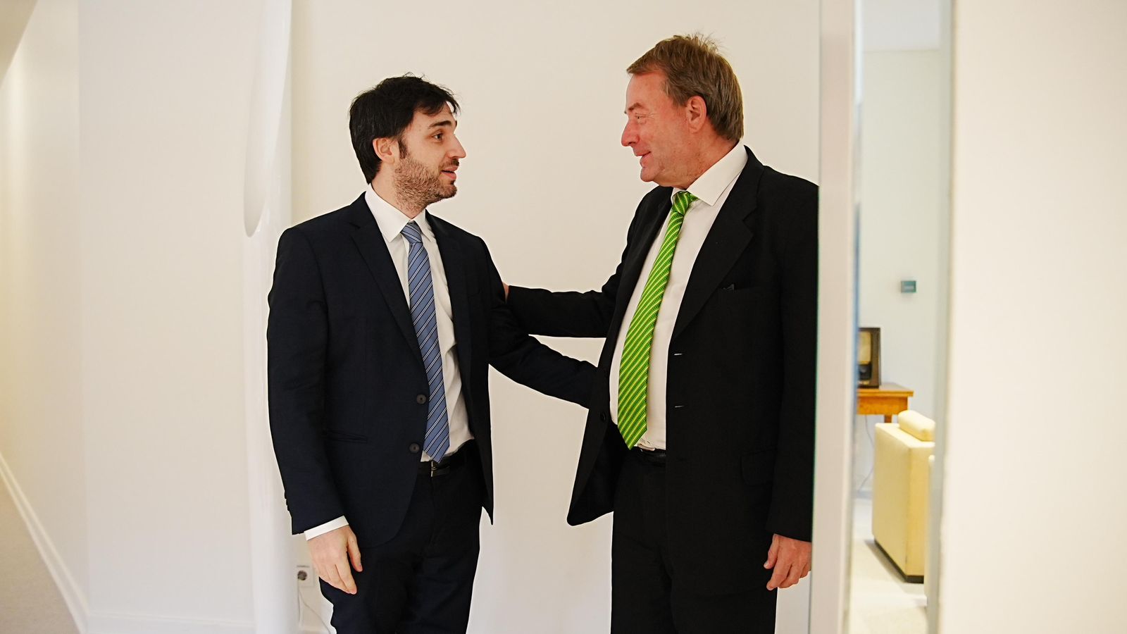 Torres se reunió con el embajador de Alemania para impulsar proyectos energéticos y educativos en Chubut