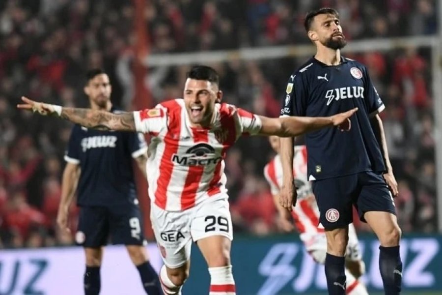 Independiente cayó ante Instituto en el debut oficial de Julio Vaccari