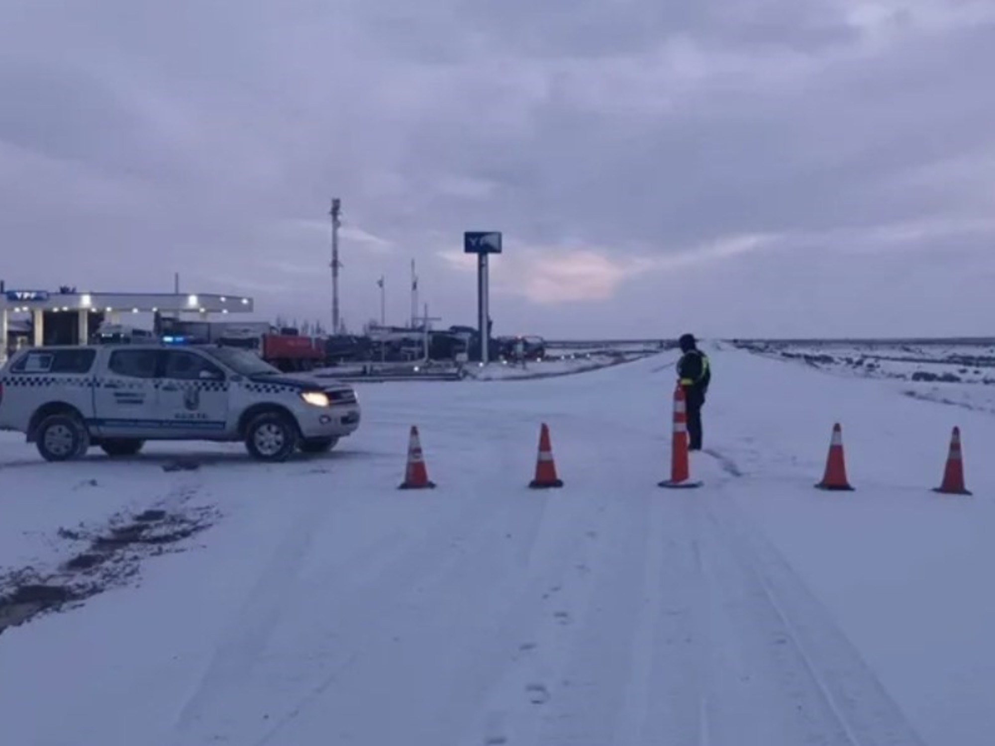 Tragedia en Santa Cruz: en medio del temporal de nieve, encontraron muerto a un hombre de 80 años