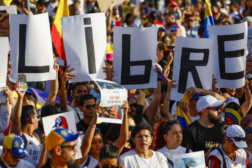 Sospechas de fraude: Argentina, EEUU, Chile, Perú, Guatemala, Costa Rica desconocen la reelección de Maduro