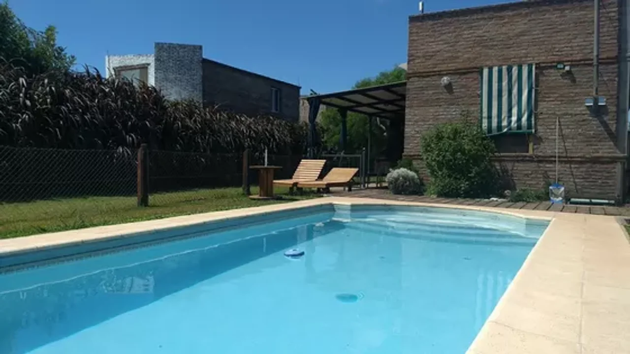 Horror en Córdoba: Encontraron muerto en una pileta a un nene de tres años