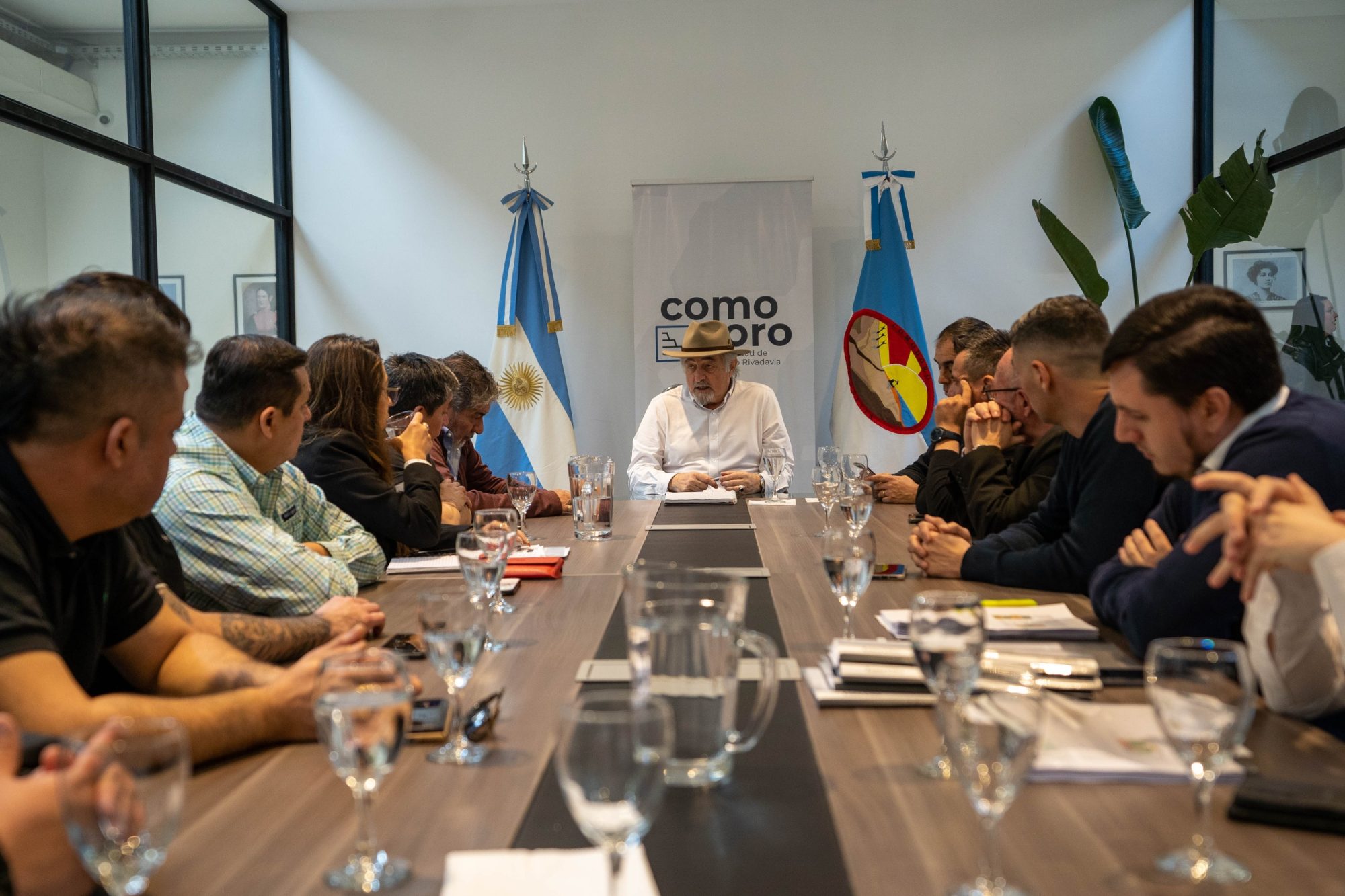 Macharashvili solicitó a los gremios el apoyo para declarar la Emergencia tarifaria en Comodoro