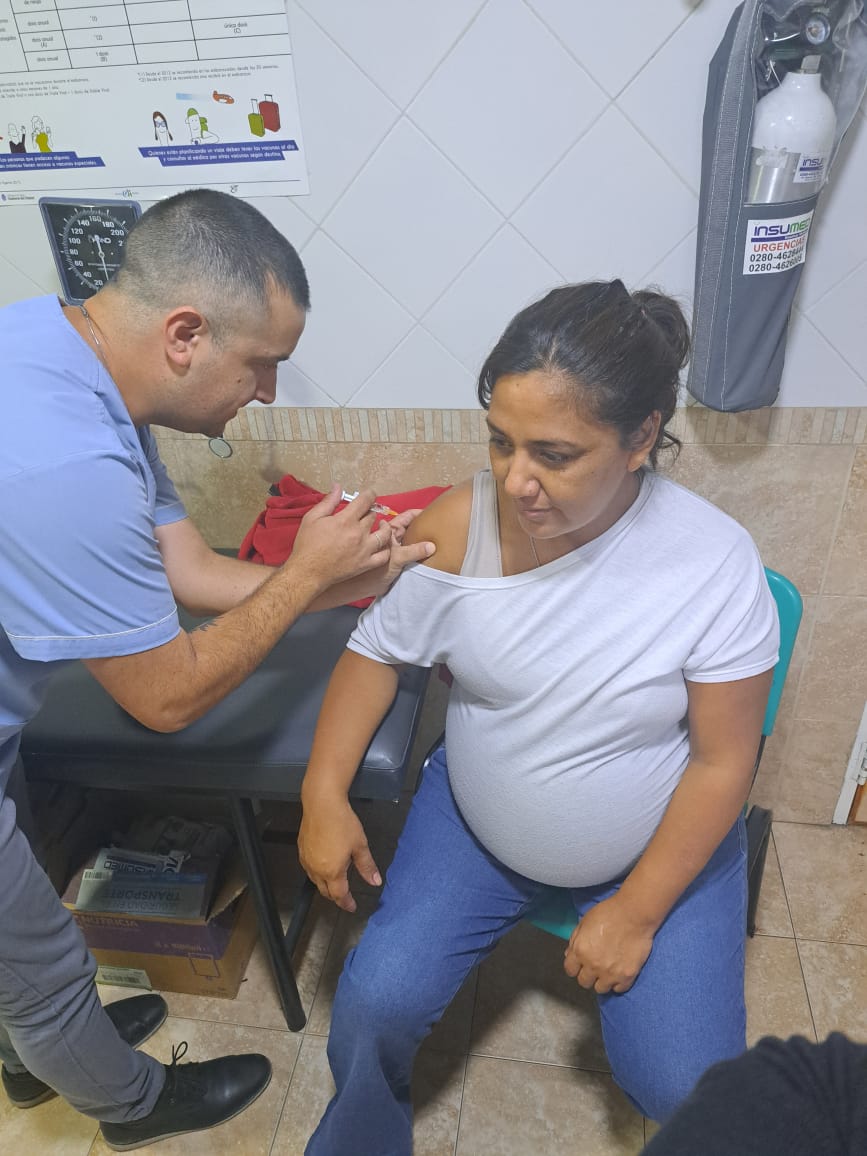 Chubut continúa con la campaña de vacunación gratuita contra el Virus Sincicial Respiratorio