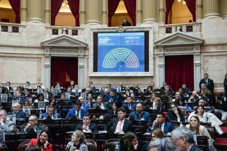 Se aprobó en general el dictamen de minoría de la Ley de Financiamiento Universitario