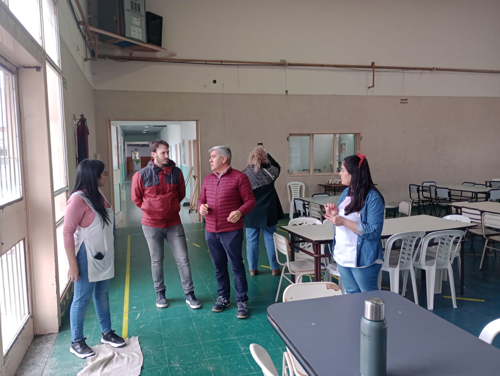 Chubut: El Gobierno inspeccionó techos, calefacción, electricidad y bombas de agua en escuelas de la cordillera y la zona sur para asegurar las actividades escolares