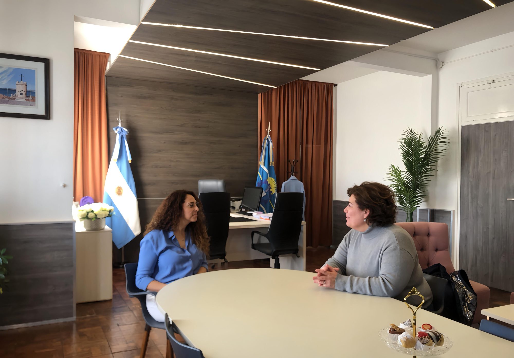 Camarones avanza en proyectos de desarrollo, con el respaldo de la diputada Romero