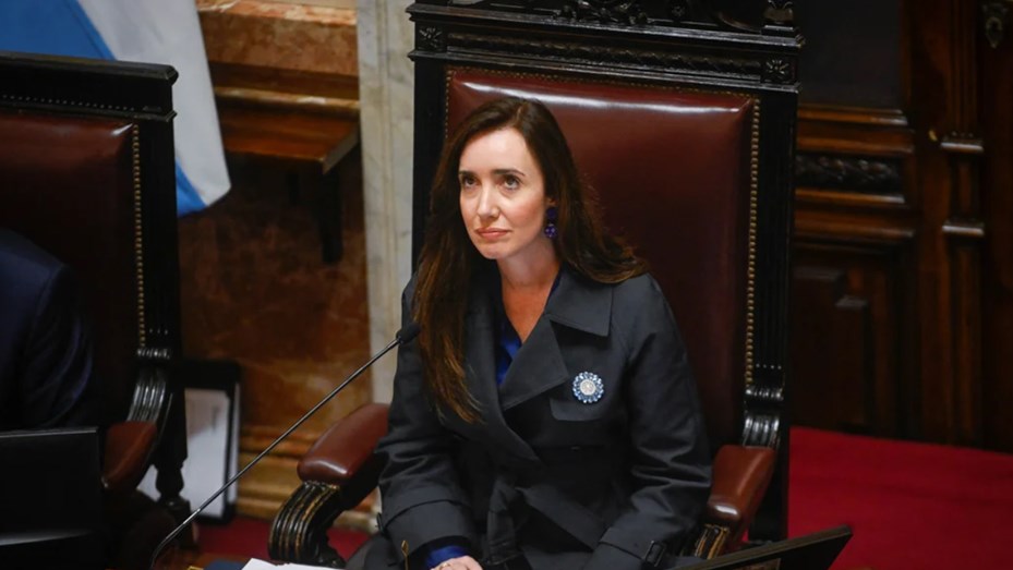 Tras la polémica, Villarruel convocó a una sesión especial para retrotraer el aumento
