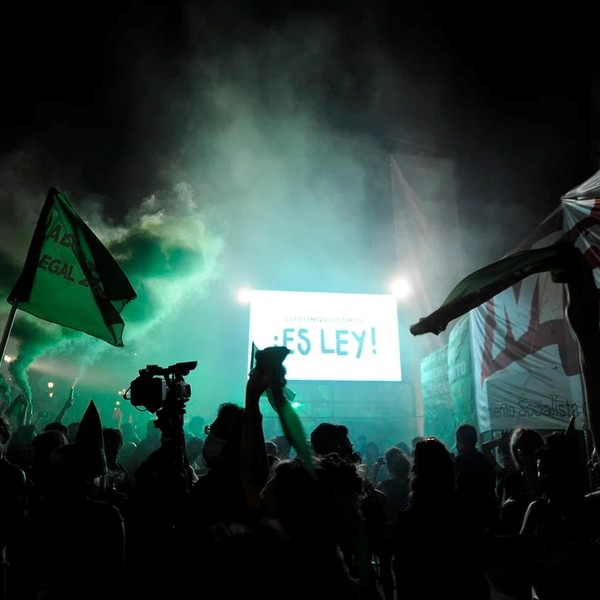 Nación paralizó compras clave de insumos para el acceso al aborto y desde Chubut y otras provincias ratificaron faltantes de misoprostol