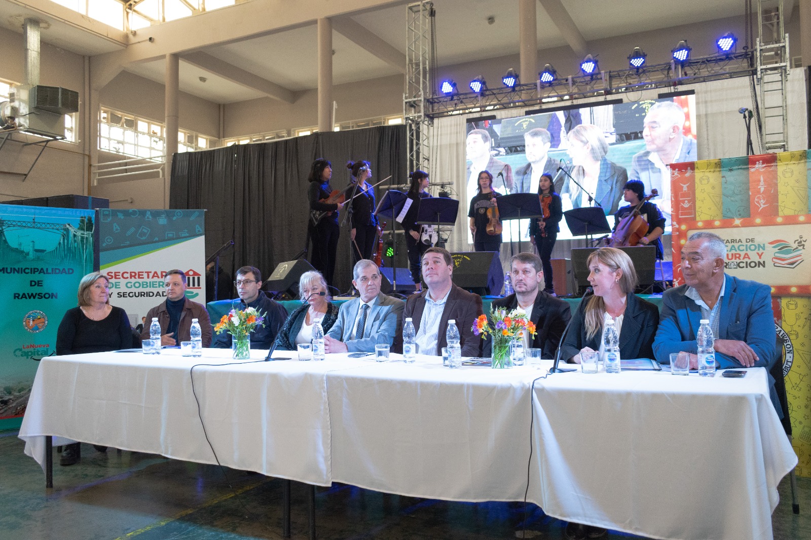 Rawson: Con grandes expectativas, comenzó la 2° edición de la Feria Municipal del Libro