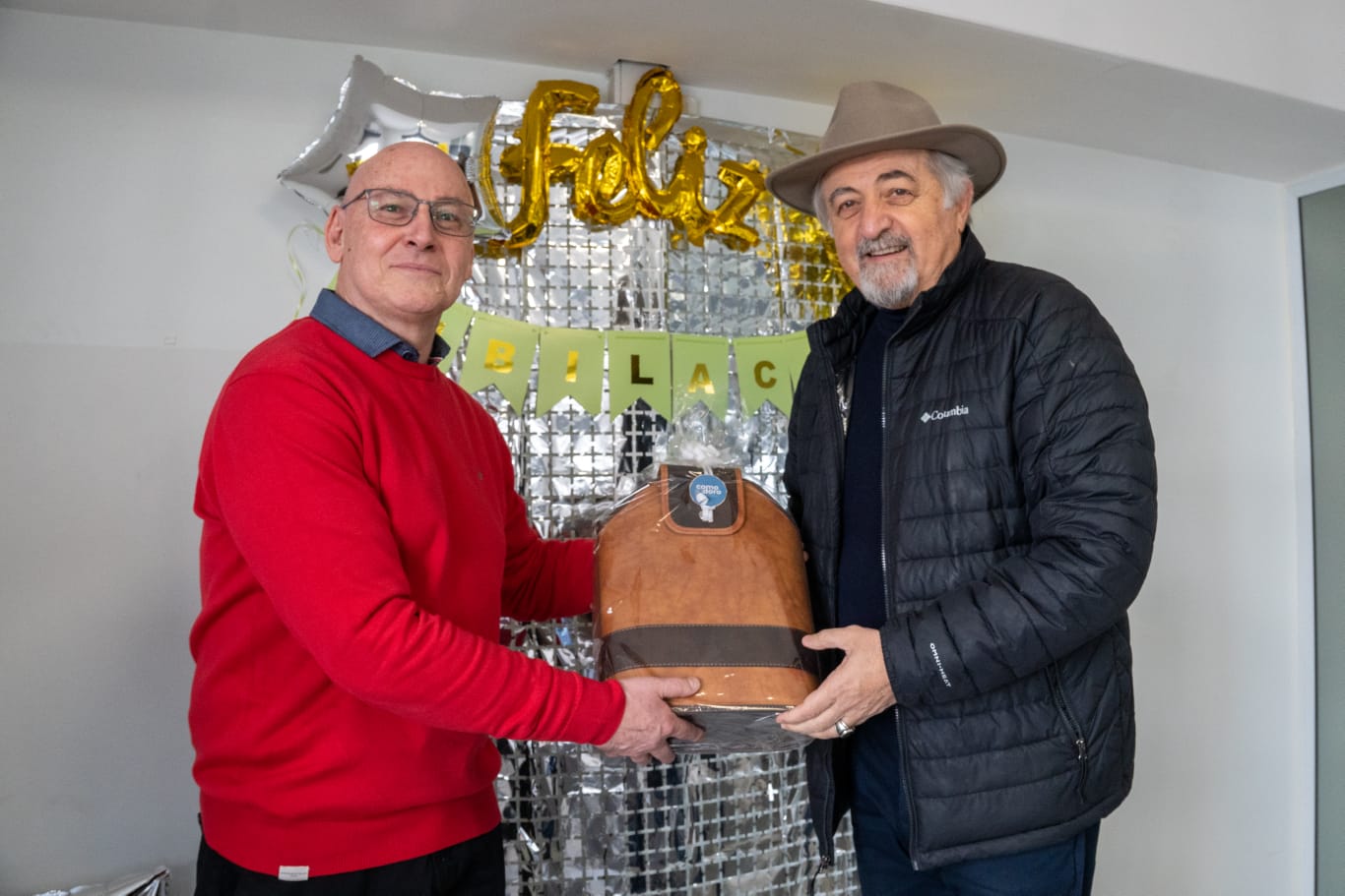 Macharashvili reconoció a trabajador municipal con 41 años de servicio