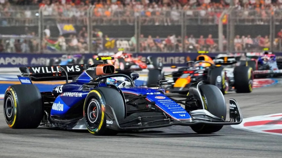 Franco Colapinto terminó 11° después de una gran largada, pero no pudo sumar puntos en el GP de Singapur