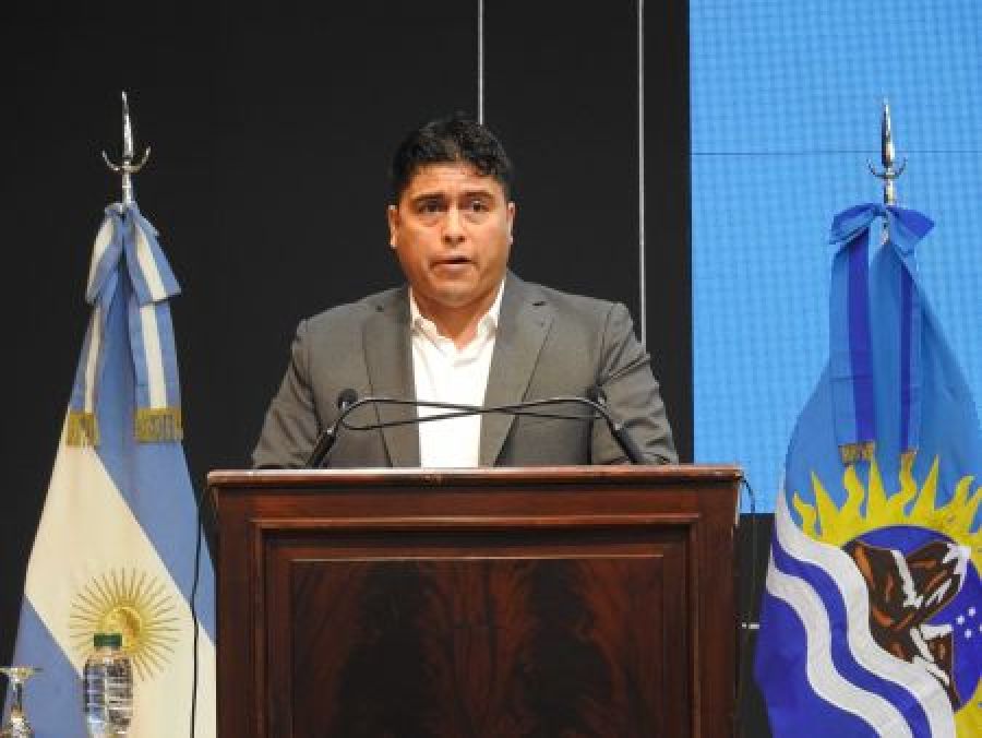 Santa Cruz: El gobernador decidió subsidiar parte de la factura de gas a las familias más vulnerables de la provincia