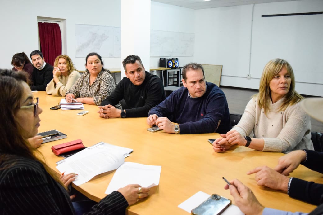 El peronismo de Comodoro pone primera: Concejales y diputados de Arriba Chubut avanzarán en una agenda de obras nacionales, provinciales y tarifas