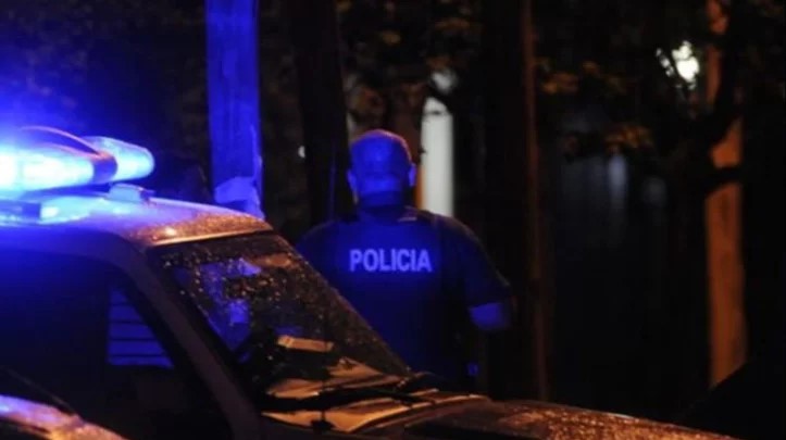 Golpe en Rawson: Robaron tres autos en una concesionaria céntrica de la capital