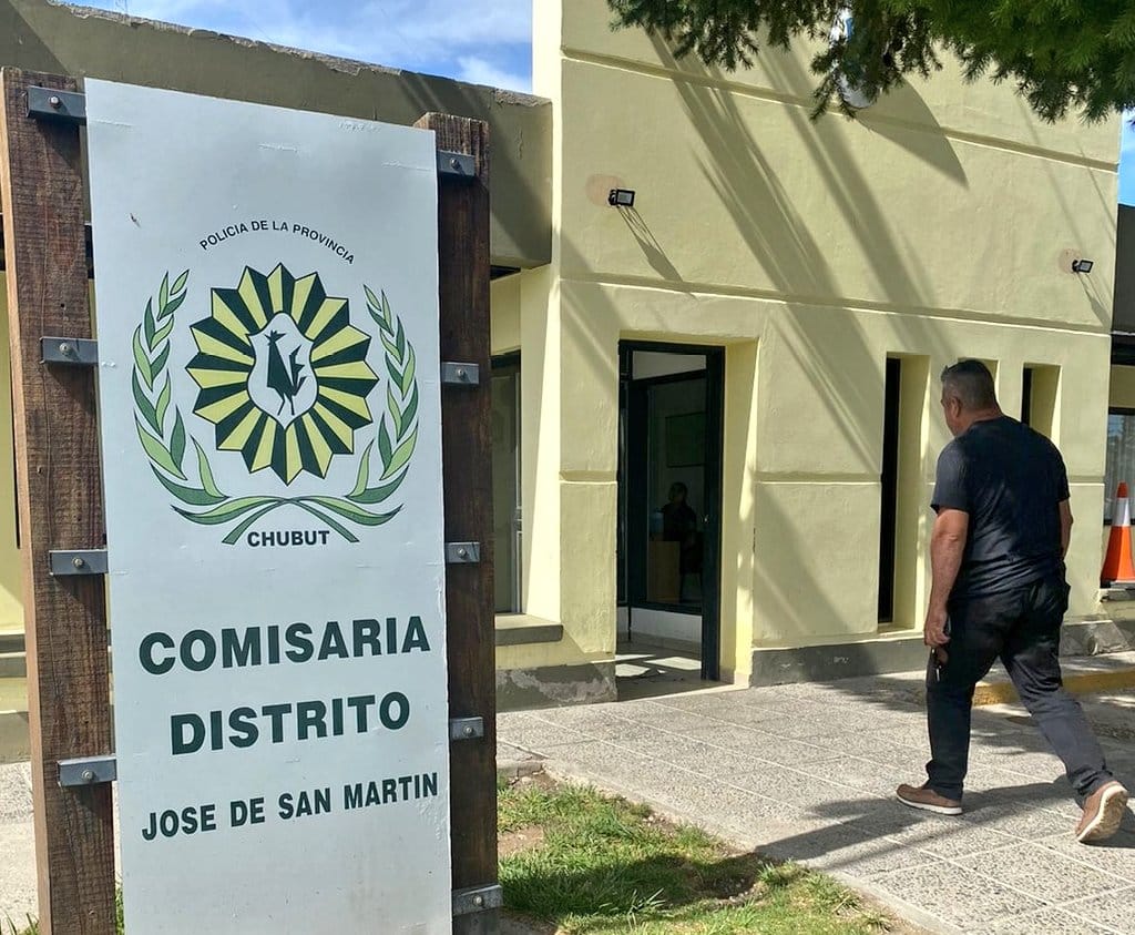 Un preso por homicidio se ahorcó en su celda en una comisaría de Chubut