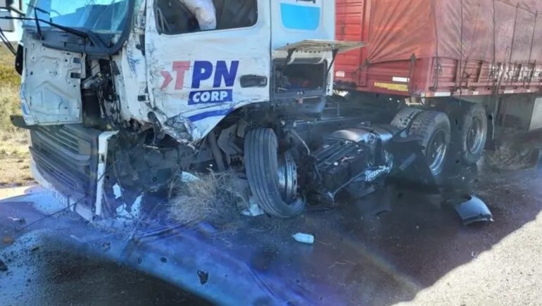 En un trágico accidente frontal contra un camión, falleció Miguel Justo, el jefe del Comando Unificado de Seguridad en Chubut