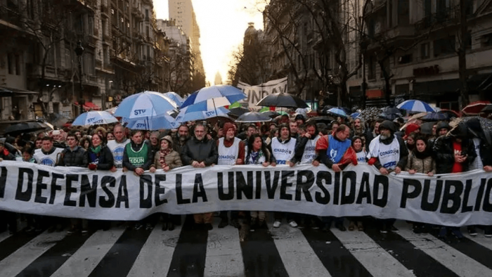 Las universidades realizarán este jueves un paro contra el veto de Milei