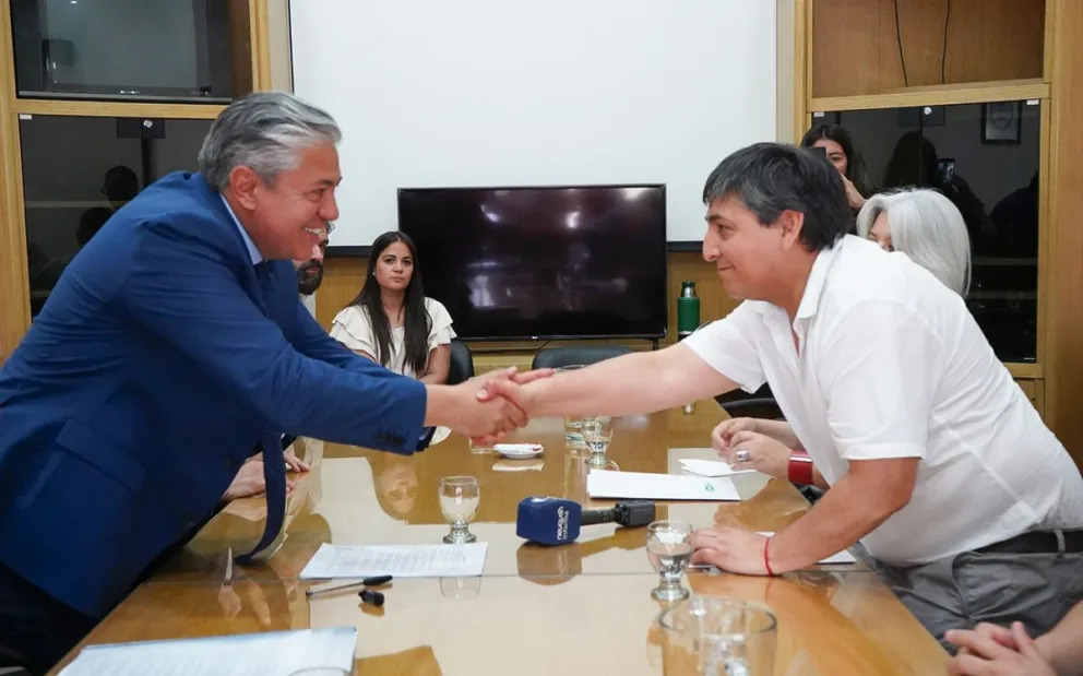 Figueroa: “Estamos generando previsibilidad para los empleados estatales”