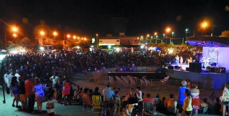 Rawson convoca a gastronómicos a presentar proyectos para el uso de las unidades fiscales del Anfiteatro