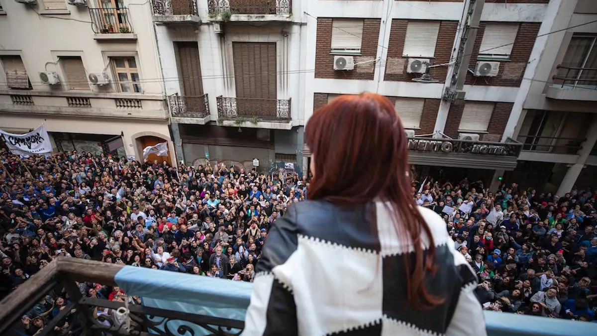 Tras el operativo clamor por Cristina Kirchner, se enciende la pelea por la conducción del peronismo