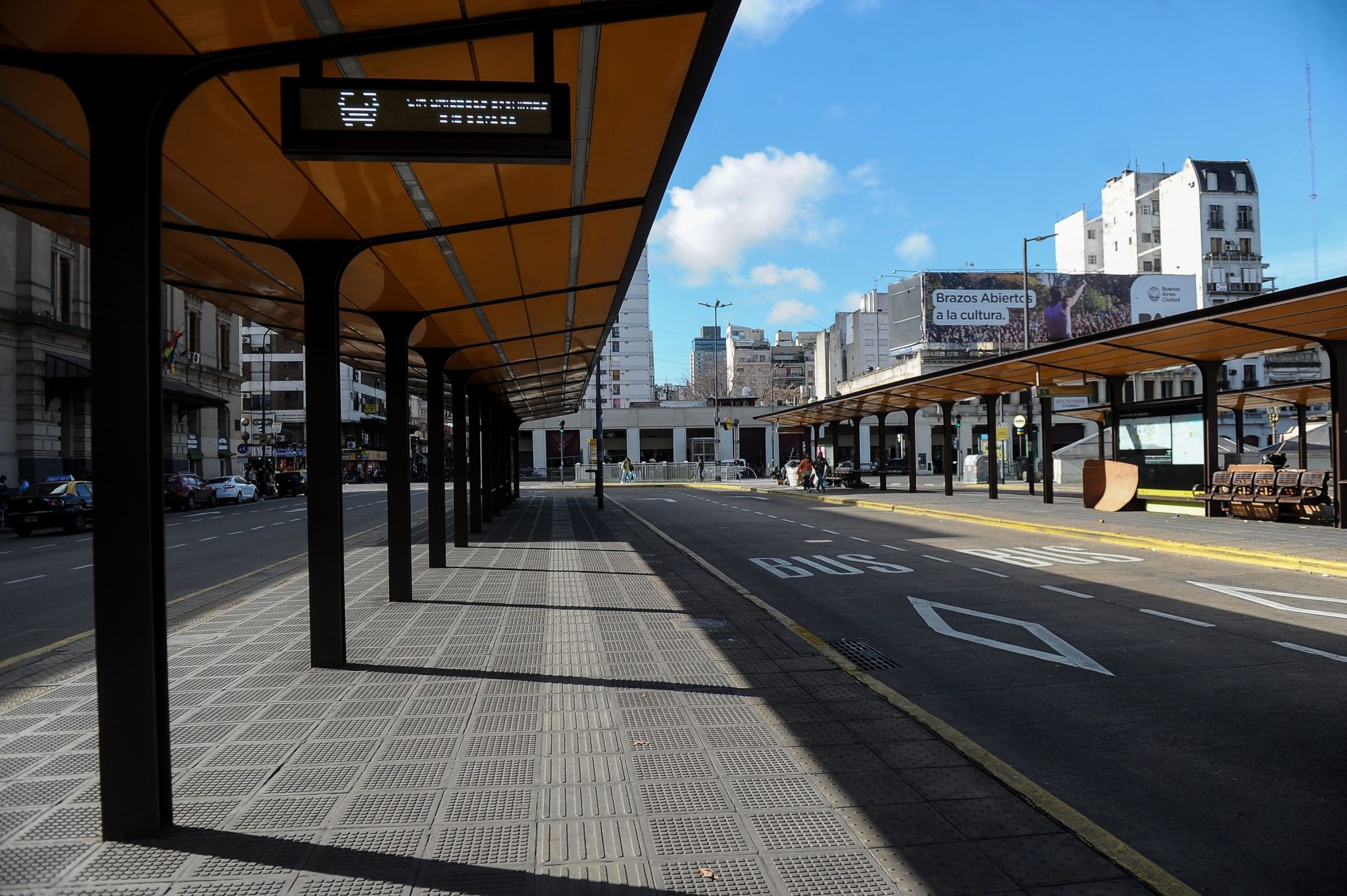 El Gobierno se reunirá con la UTA en busca de destrabar el paro de colectivos para mañana