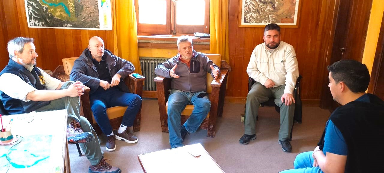 A través de un trabajo interinstitucional, el Gobierno del Chubut planifica la cobertura para enfrentar incendios en la cordillera