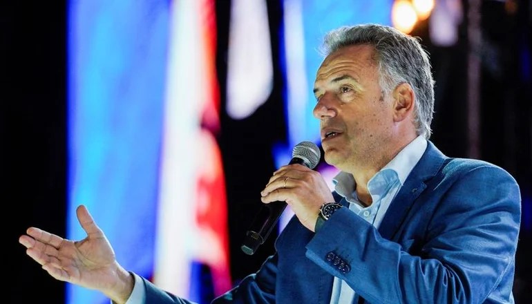 Uruguay elige presidente: El candidato de izquierda Yamandú Orsi, es el favorito, pero anticipan que habrá segunda vuelta