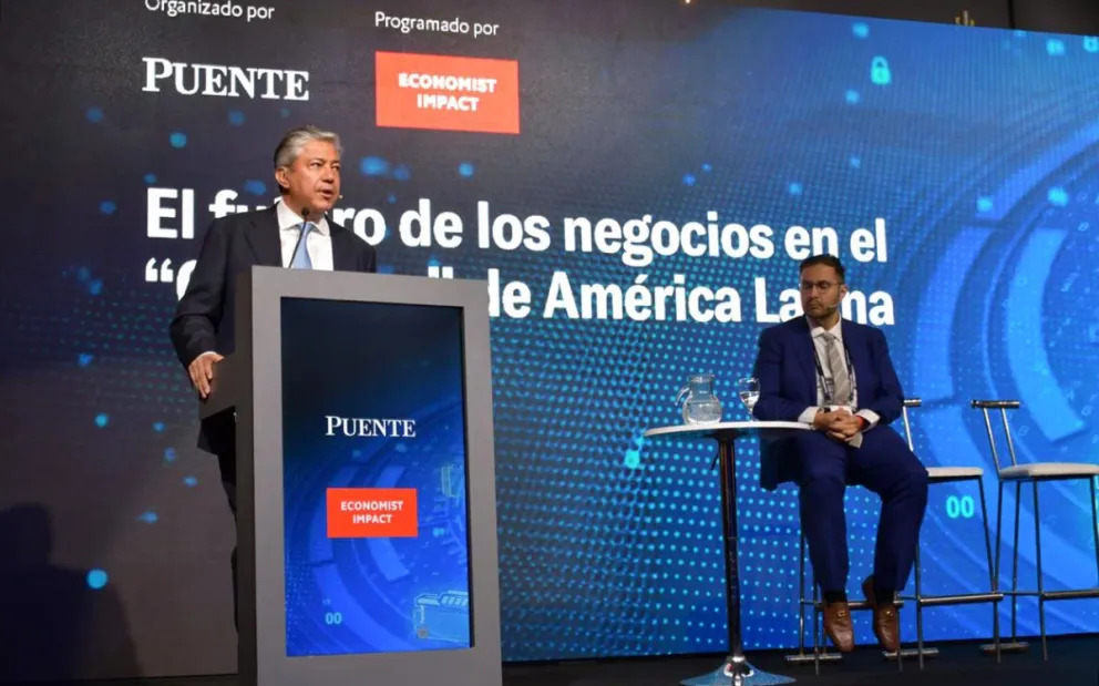 Neuquén: Figueroa anunció 700 millones de dólares en infraestructura