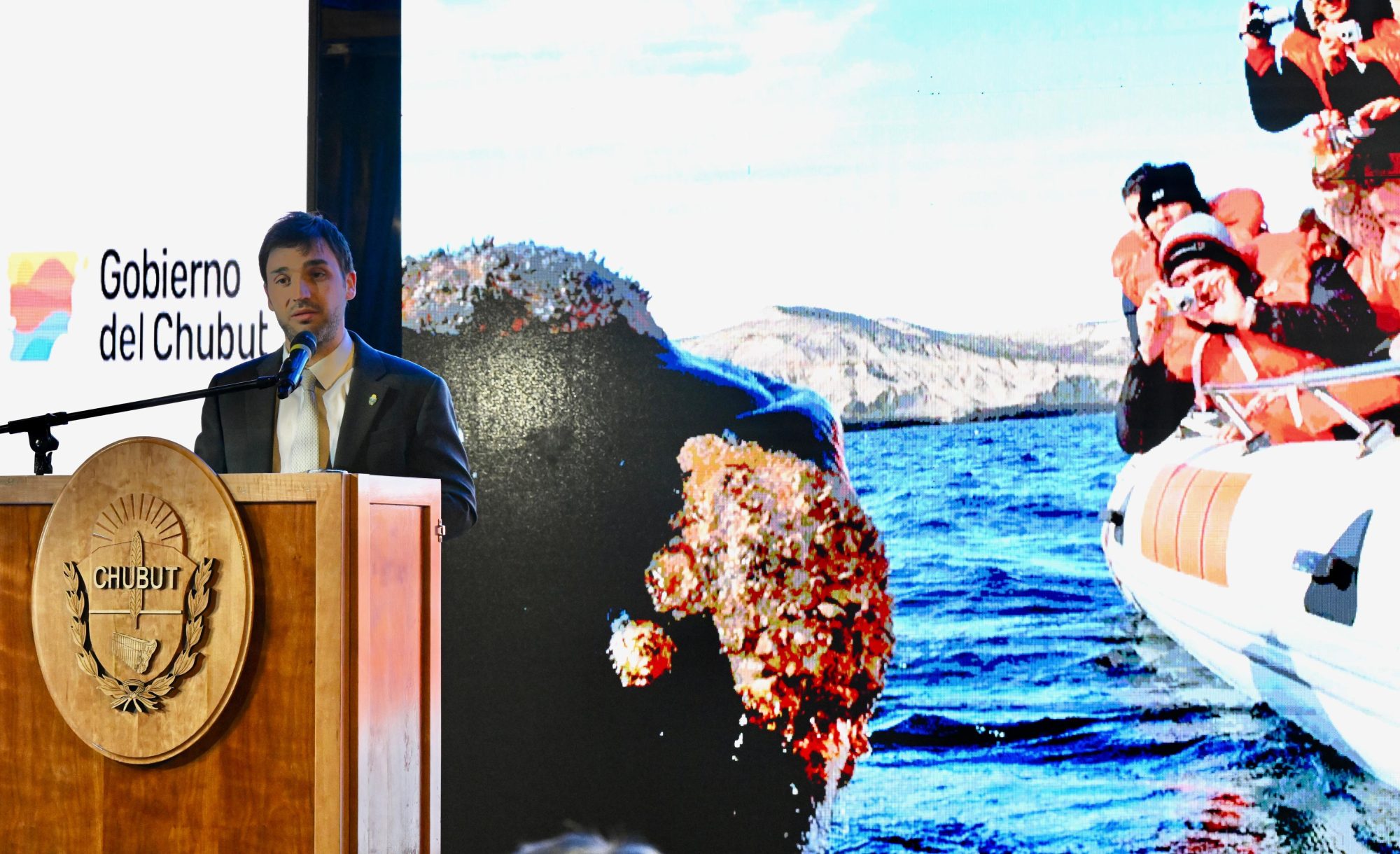 Torres sobre el turismo: “El resultado en apenas ocho meses fue impresionante con más de u$s 15 millones de inversión directa y con un hotel cinco estrellas que nunca hubo en Chubut”