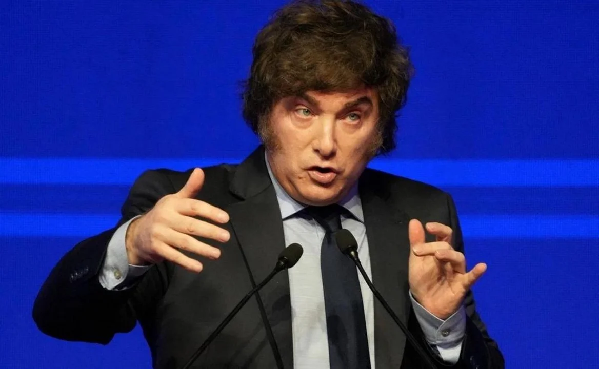El Gobierno de Javier Milei busca eliminar el DNI no binario
