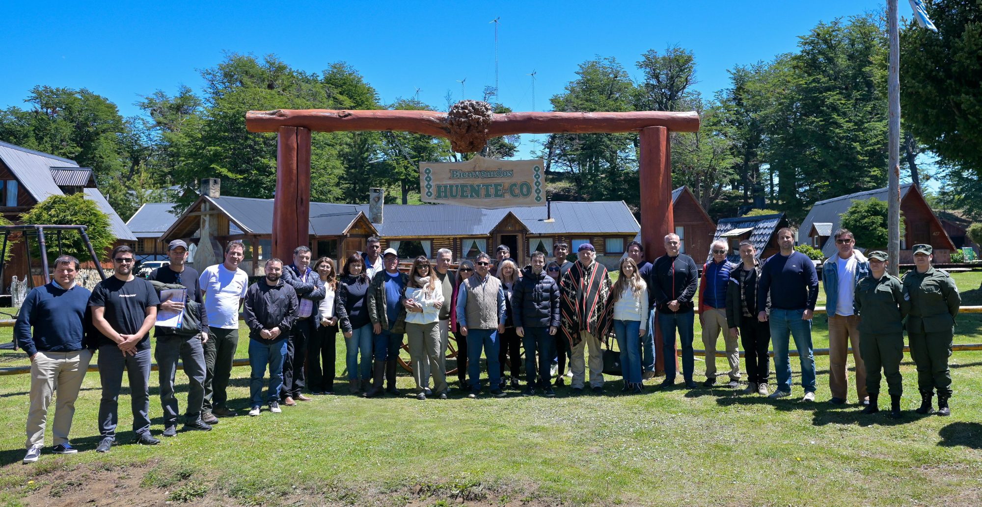 Torres encabezó el 1° Encuentro de Áreas Protegidas en Alto Río Senguer y anunció el desarrollo de un importante emprendimiento turístico