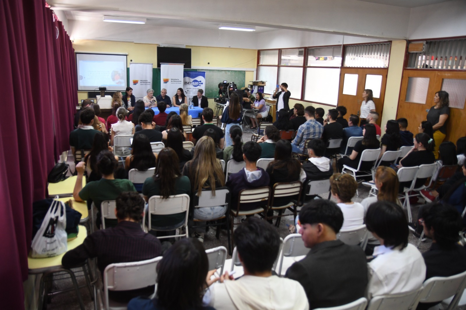 Chubut realizó el primer Encuentro Provincial de Innovación y Talento Estudiantil en Educación Técnico Profesional