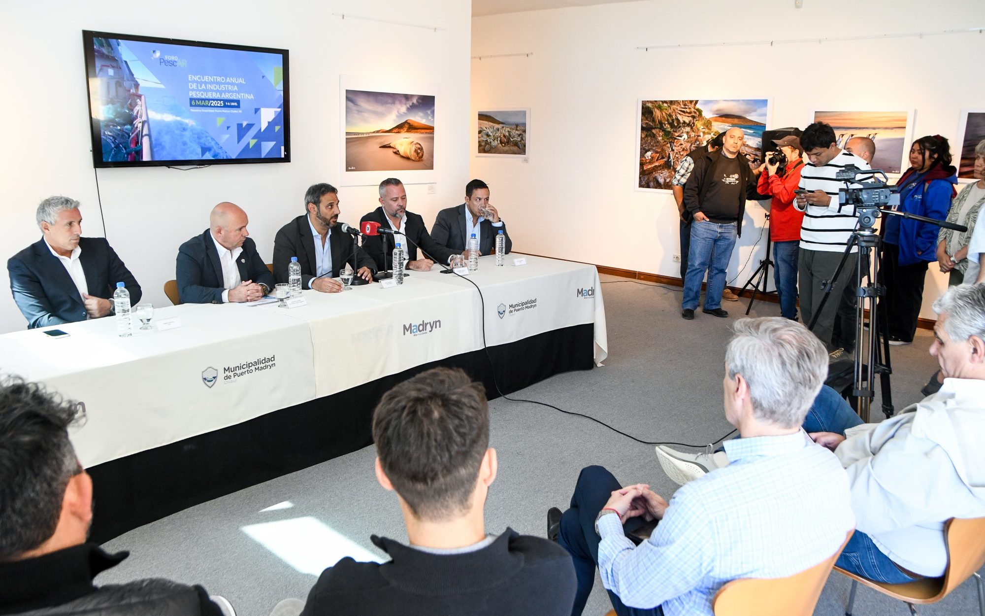 Sastre presentó el Foro PescAR, el encuentro anual de la Industria Pesquera Argentina que se hará en Puerto Madryn