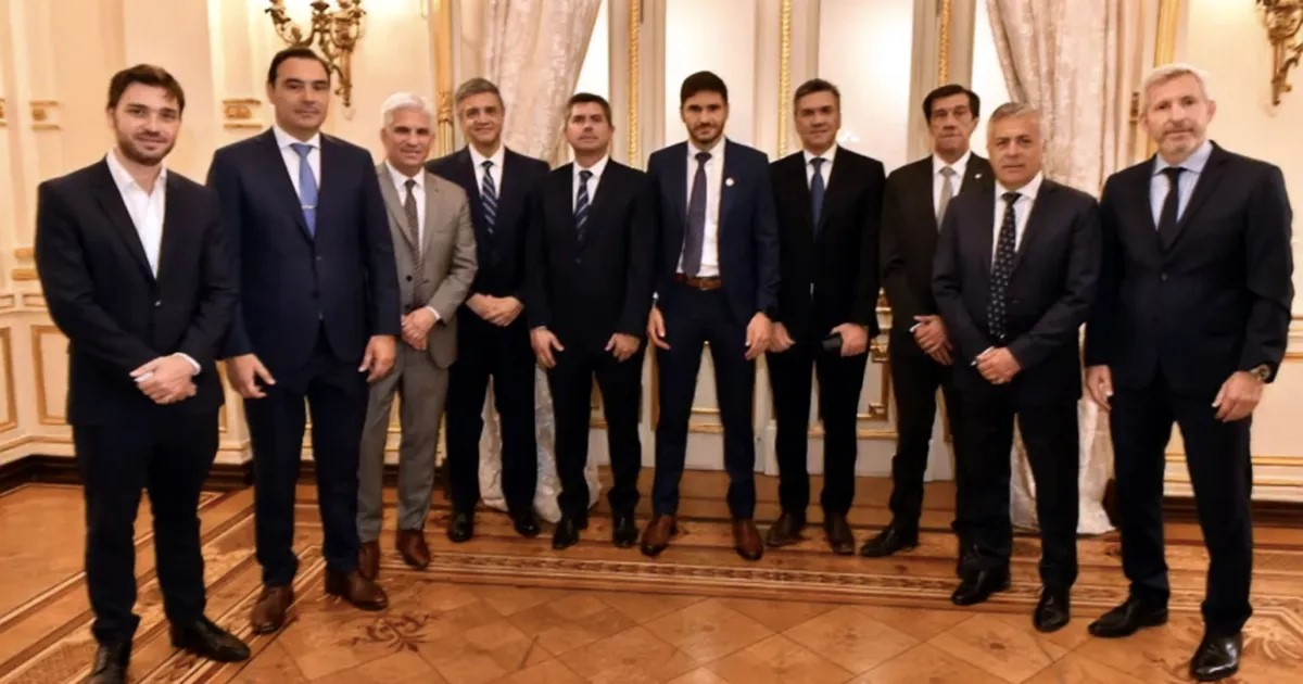 Nación convocó a los gobernadores de la UCR y busca profundizar la negociación por el Presupuesto 2025