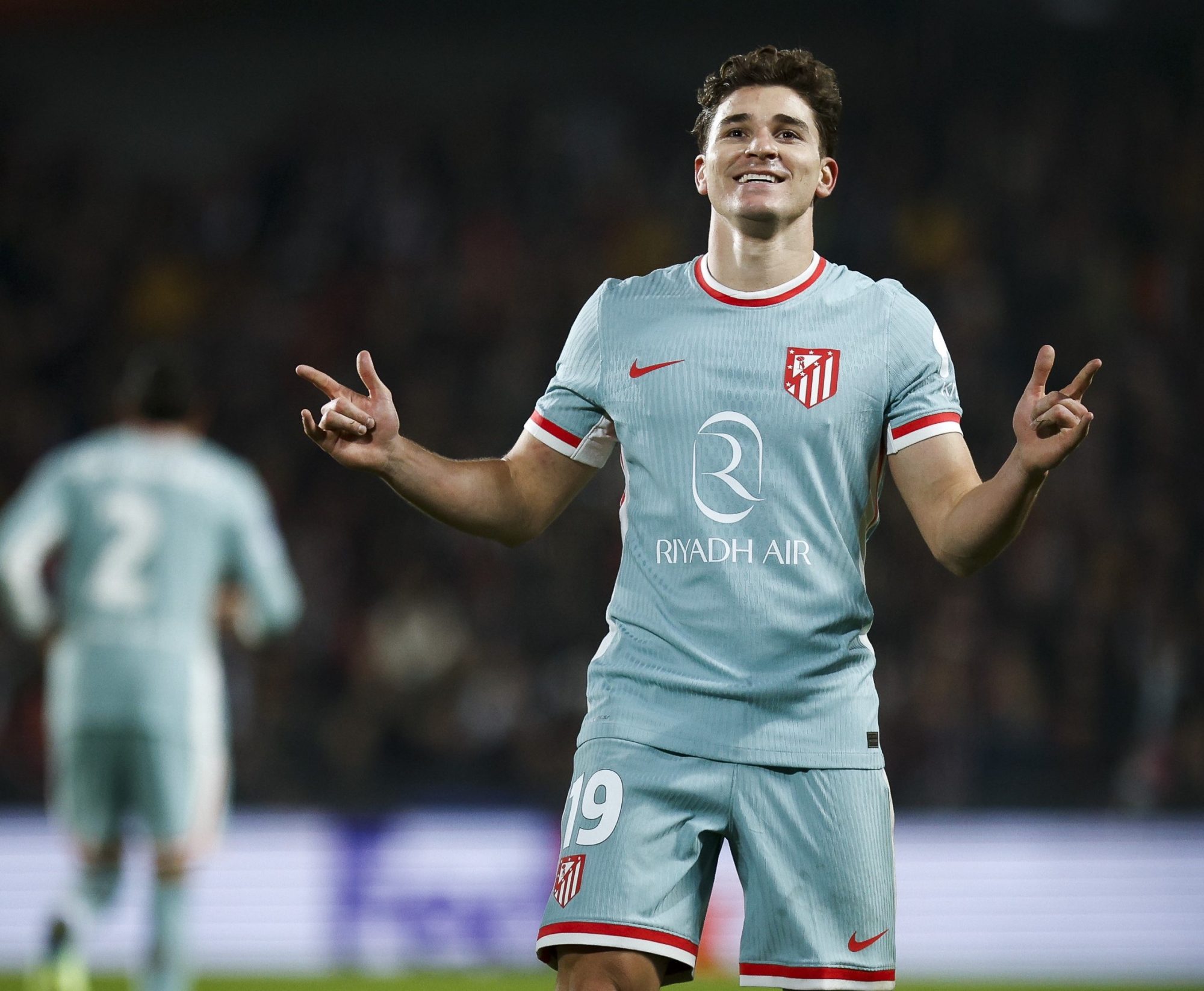 Doblete de Julián Álvarez y Ángel Correa en la goleada de Atlético de Madrid ante Sparta Praga