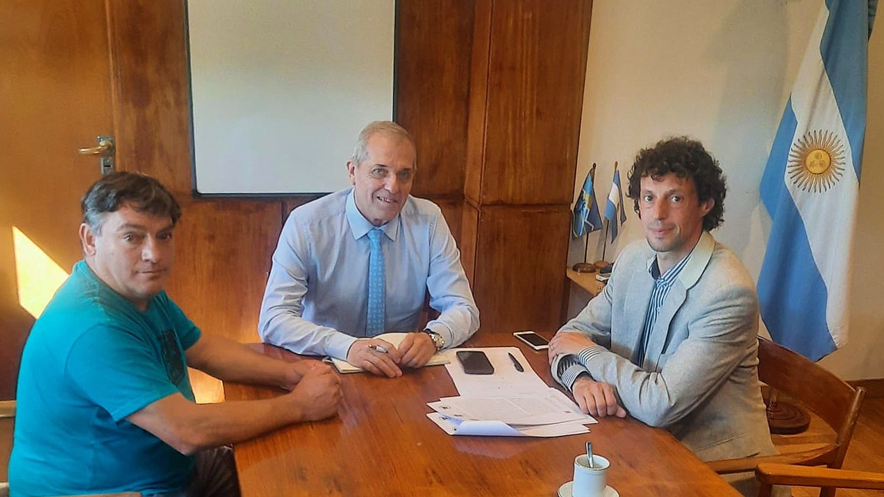 El ministro Punta recibió a gremios y sectores productivos