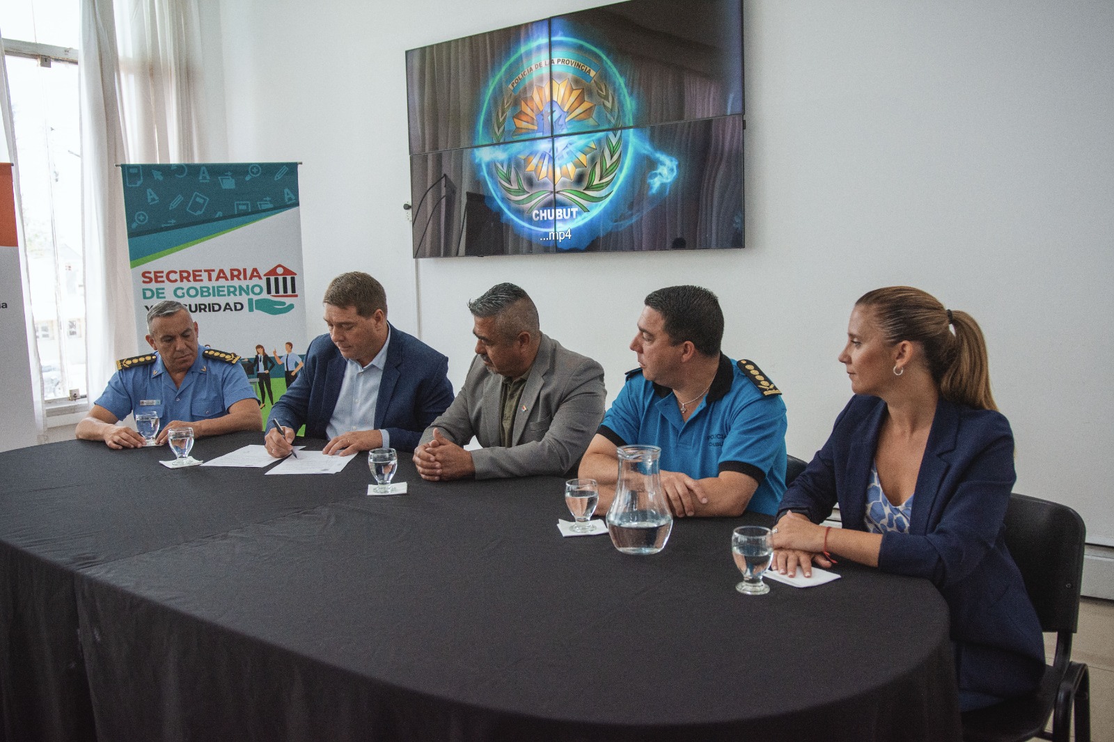 Biss e Iturrioz presentaron nuevo sistema de lector de patentes para los ingresos de Rawson