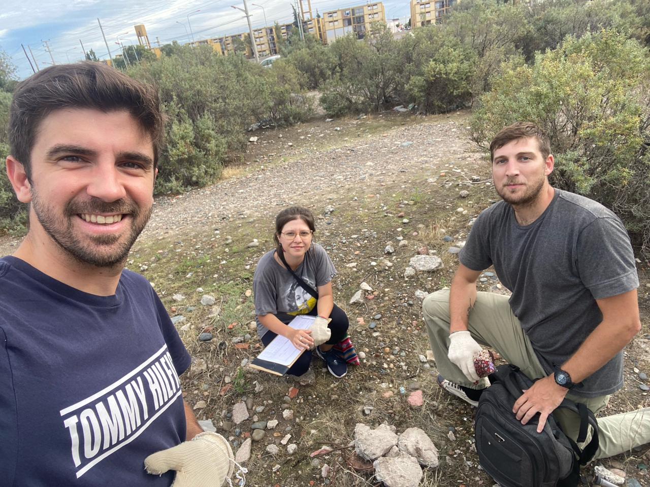 Un becario chubutense presentó resultados preliminares sobre arácnidos e insectos de importancia médica