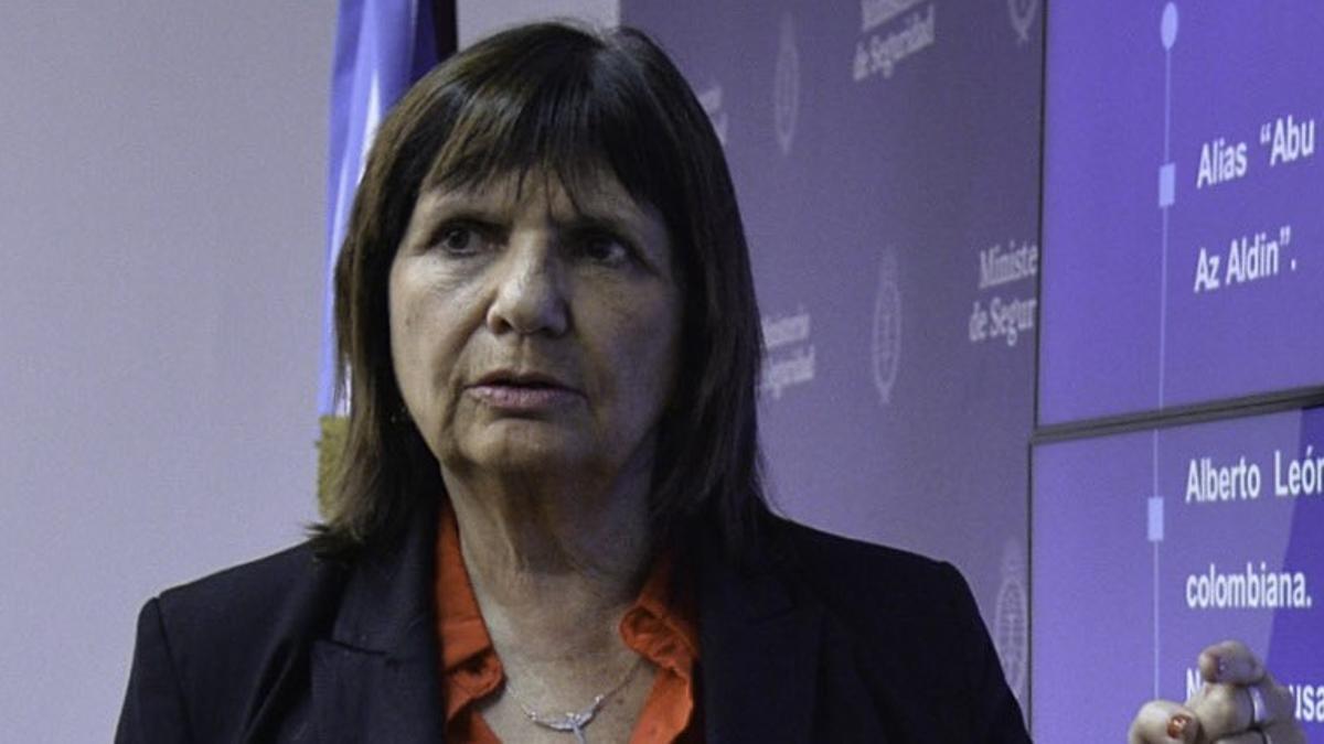 Bullrich sospecha que una banda ubicada en la provincia de Buenos Aires grabó el video de las amenazas