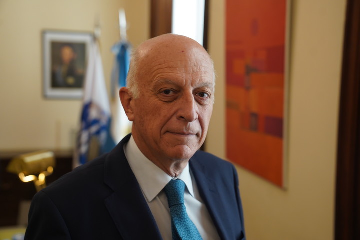 Revés judicial para Insfrán: El Procurador General dictaminó que la reelección indefinida en Formosa es inconstitucional