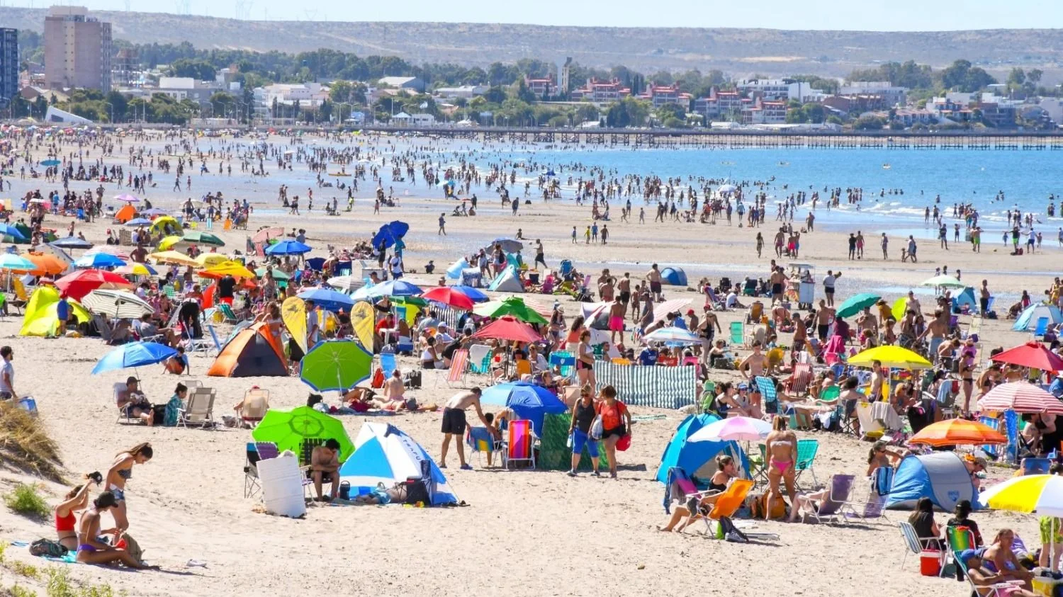Puerto Madryn lanza la temporada de verano con una agenda repleta de eventos gastronómicos y como uno de los destinos más elegidos para vacacionar en Argentina