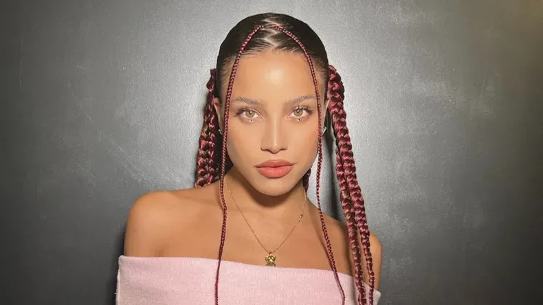 Emilia Mernes sorprende con un adelanto de su nueva era musical